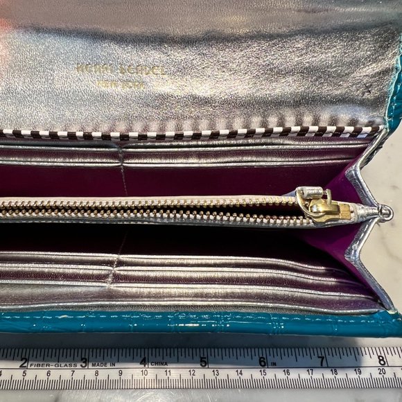 Henri Bendel Croc Wallet - Picture 4 of 4